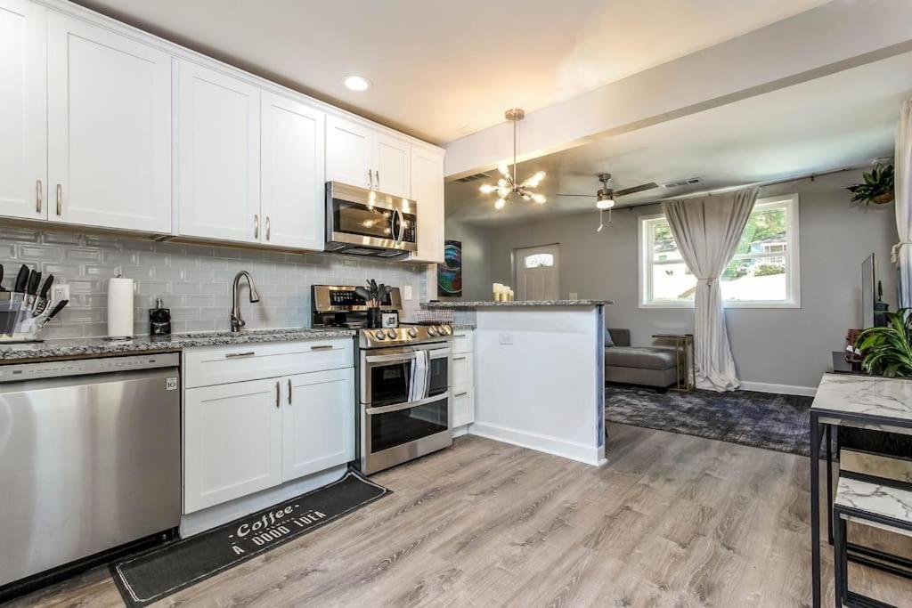 West End Bungalow Perfect To Work, Play, & Escape 亚特兰大 外观 照片