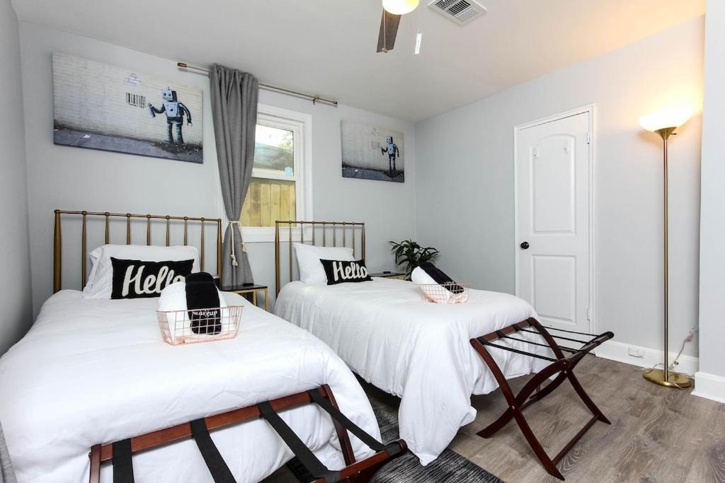 West End Bungalow Perfect To Work, Play, & Escape 亚特兰大 外观 照片